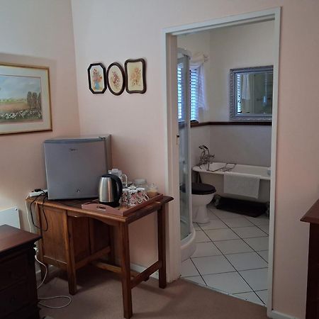 Marinda'S B&B Cape Town Bagian luar foto